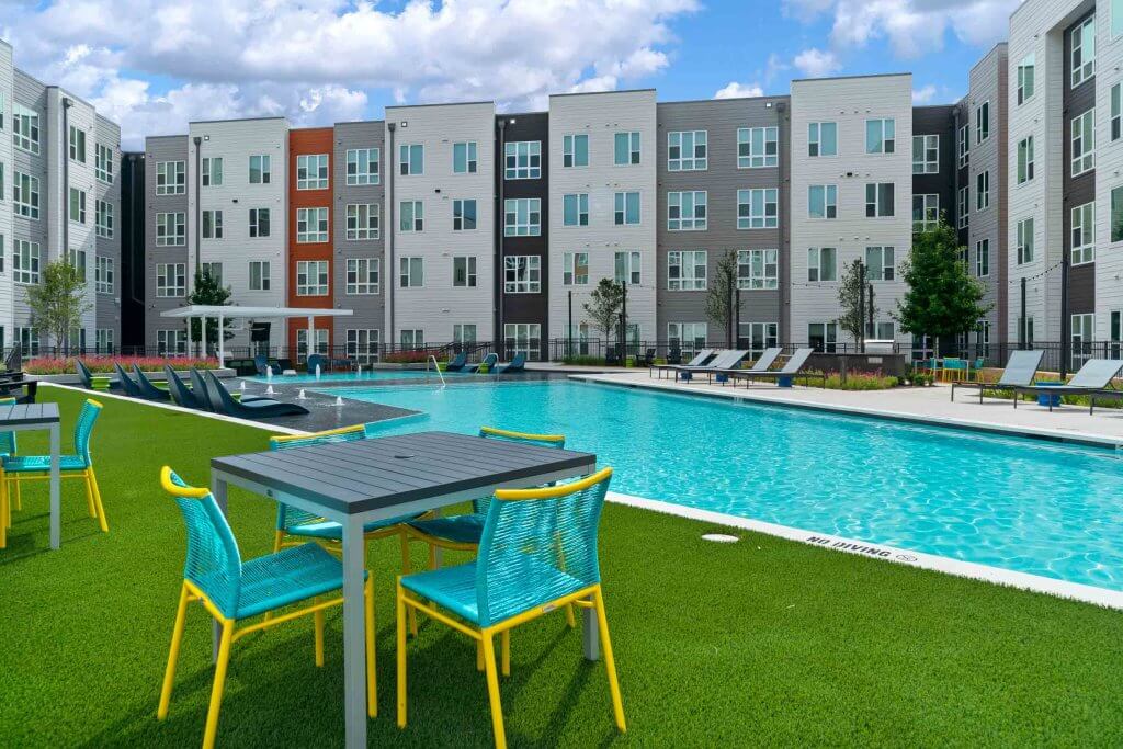 dallas apartment with a pool b 1