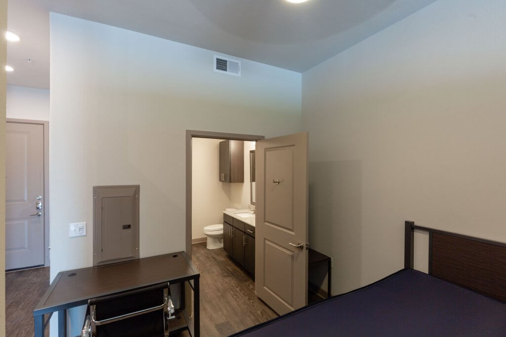 stellar studio 503 bedroom bathroom