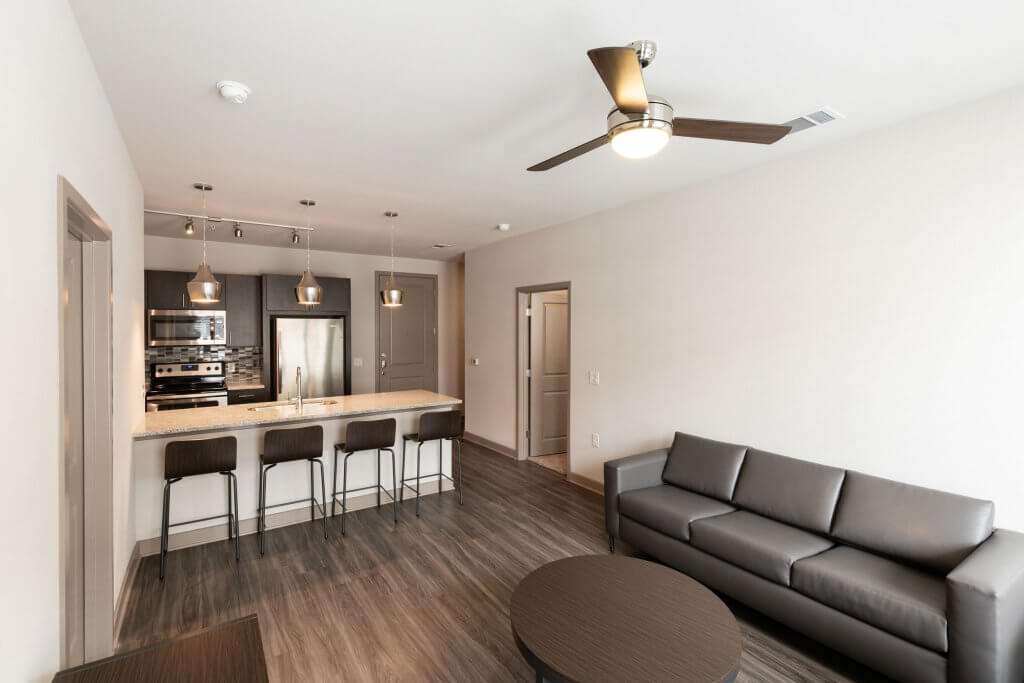 voyager 4x4 1345 living kitchen