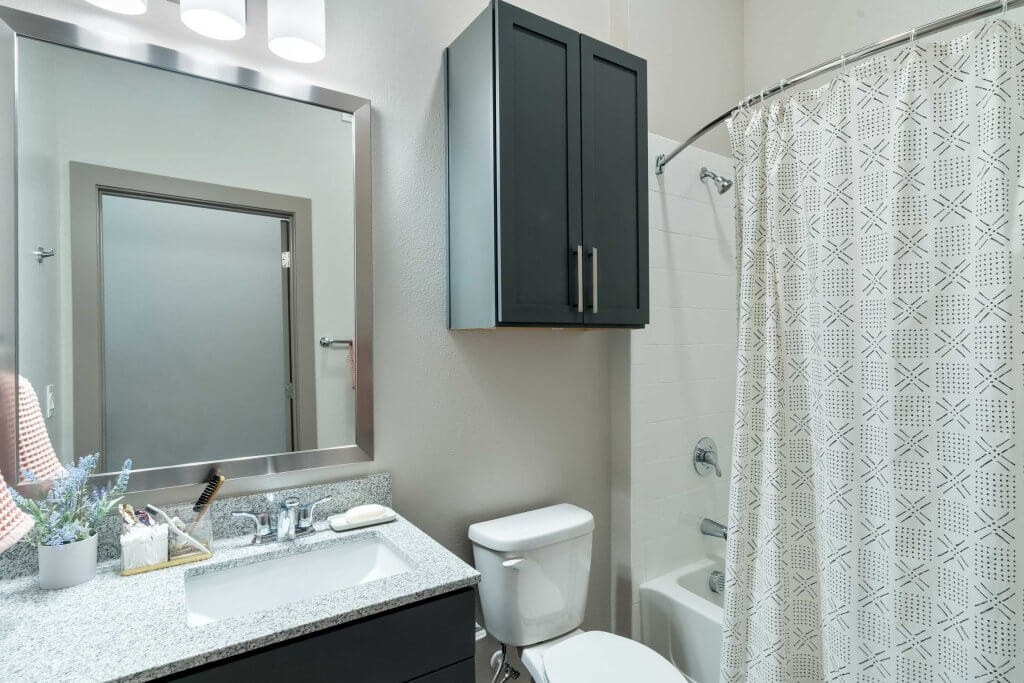 voyager smart 4x4 1345 bathroom d