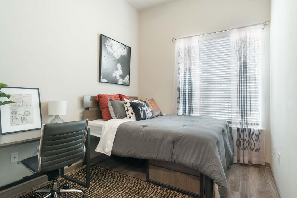 voyager smart 4x4 1345 bedroom a